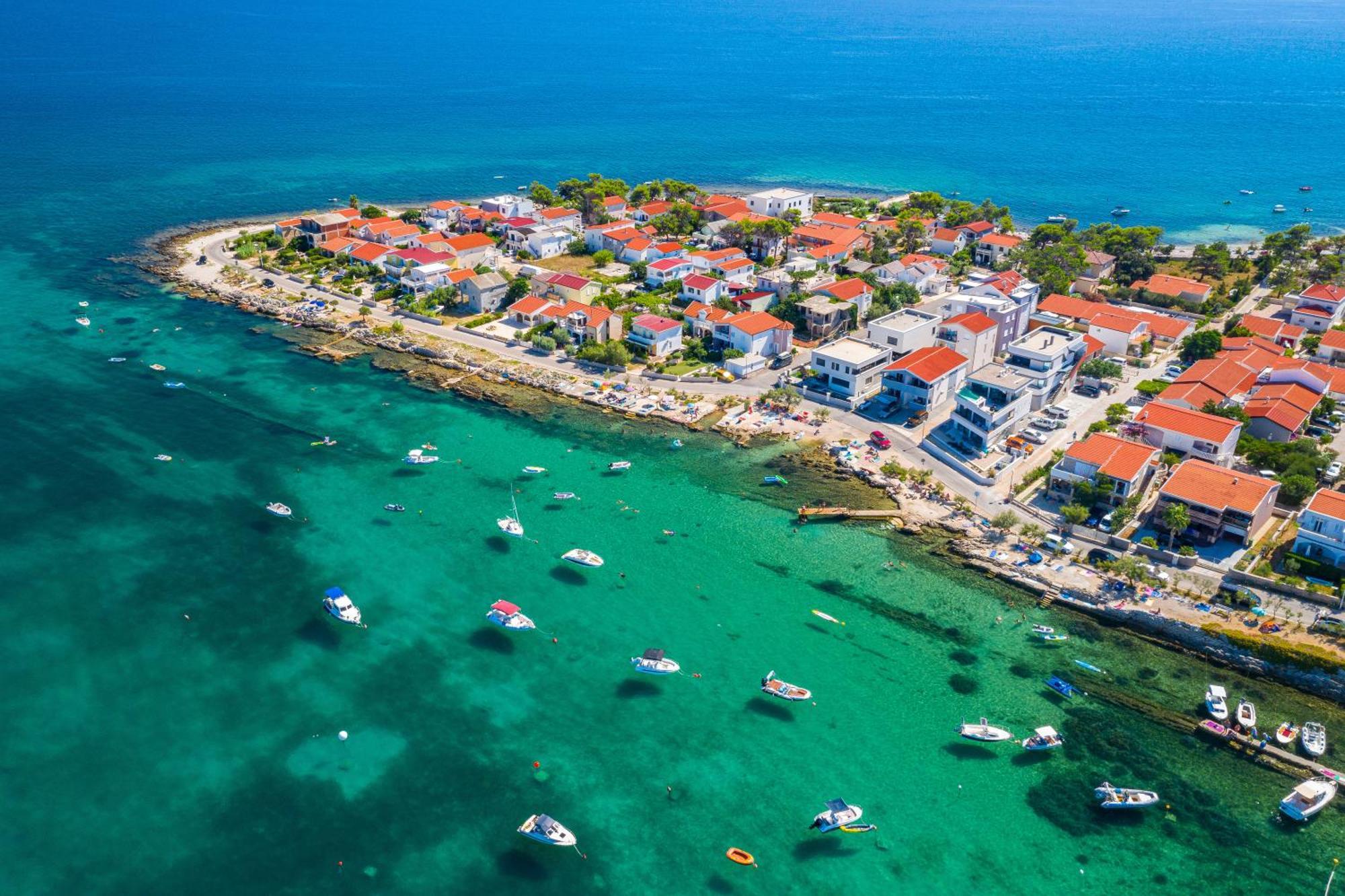 Kod Lovrica Apartment Vir